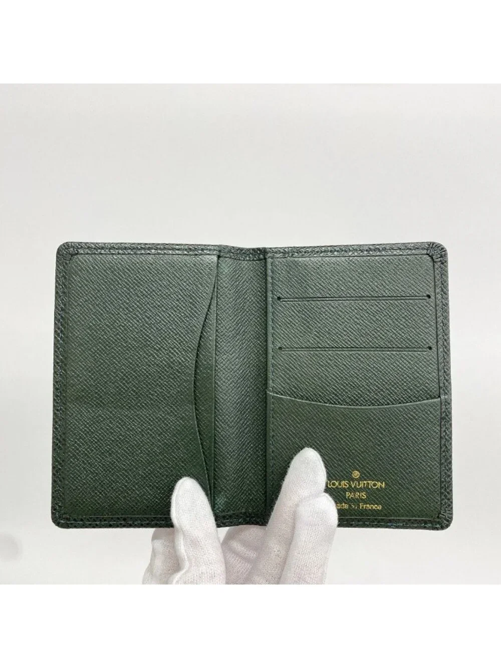 Louis Vuitton Card Case Taiga Organizer de Poche Epi